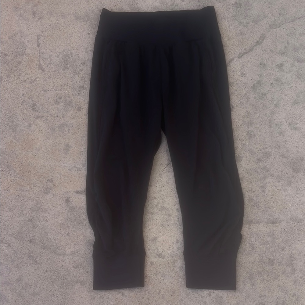 Zella Women's Cropped Lightweight Jogger Pant Size S